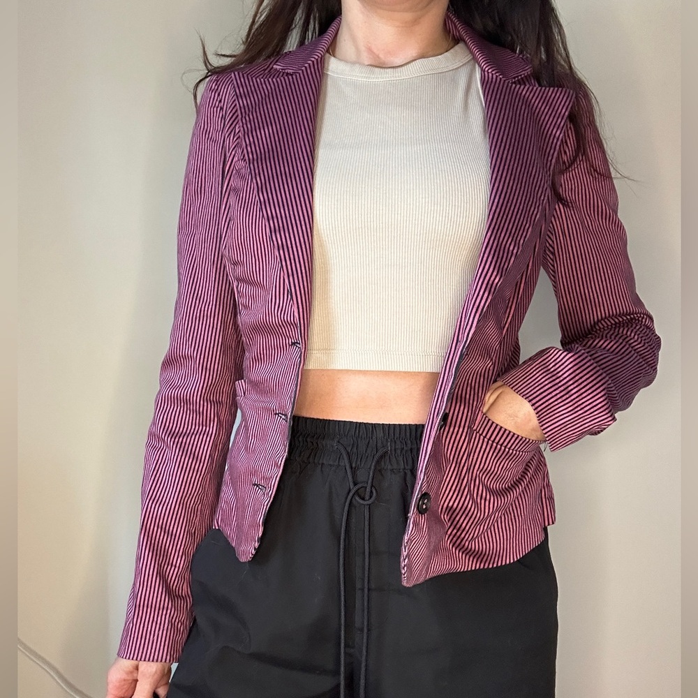 Betsey Johnson vintage fitted pink and black striped blazer